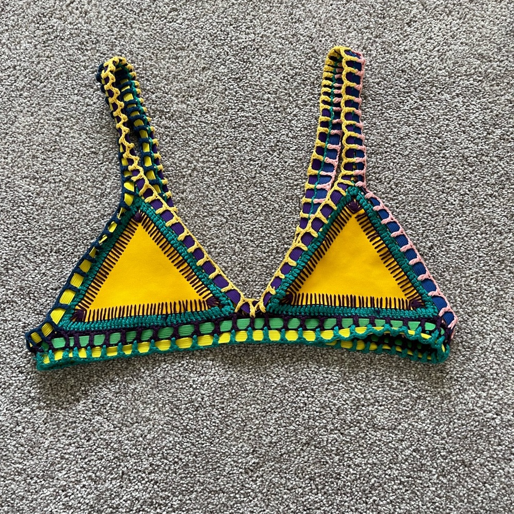 Kiini swimsuit top